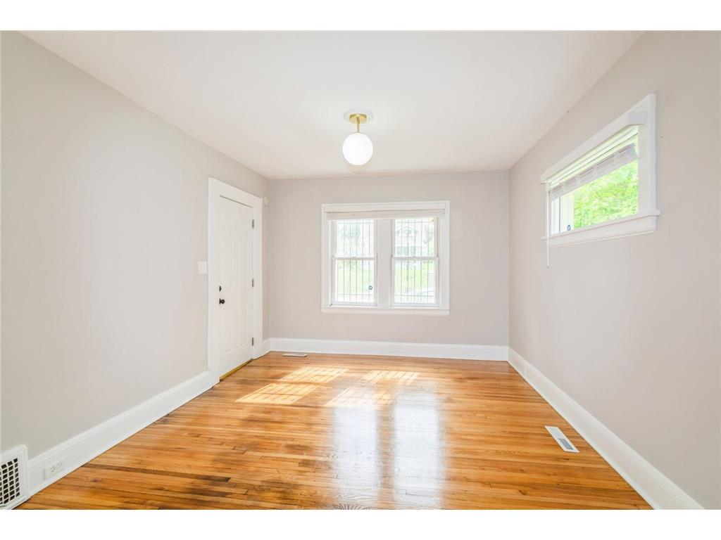 3631 Lyndale Avenue N Minneapolis MN 55412 6778681 image4