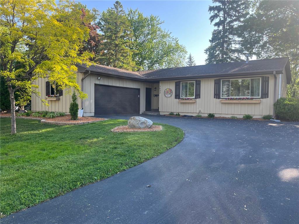 3632 Jordan Avenue N New Hope MN 55427 6727027 image1