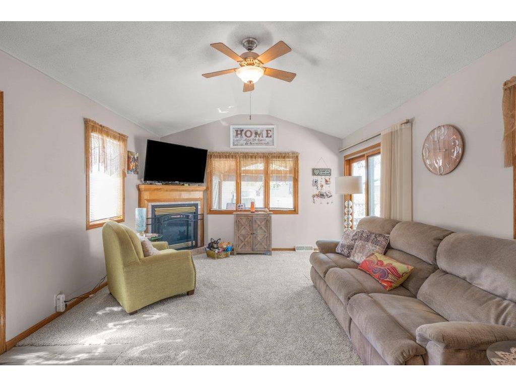 3632 Roosevelt Street NE Saint Anthony MN 55418 7070884 image8