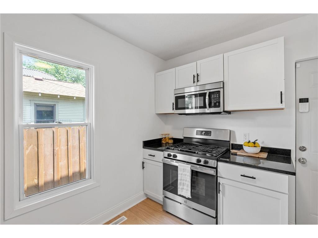 3633 38th Avenue S Minneapolis MN 55406 7057330 image38