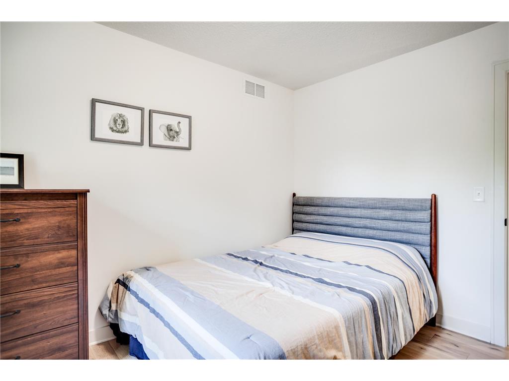 3633 41st Avenue S Minneapolis MN 55406 7111048 image38