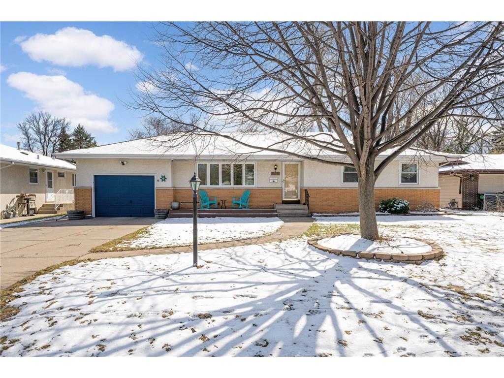 3633 Coolidge Street NE Saint Anthony MN 55418 6356741 image1