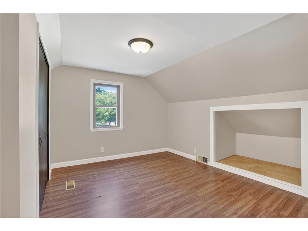 3633 Lowry Avenue N Robbinsdale MN 55422 7082011 image14