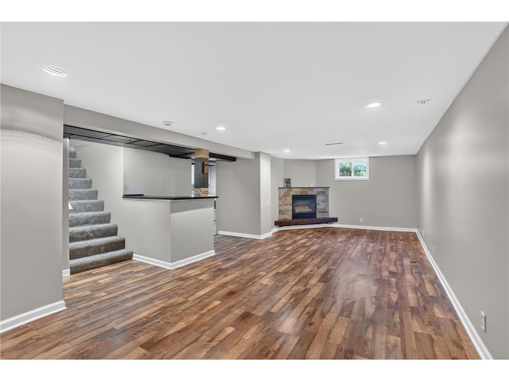 3633 Lowry Avenue N Robbinsdale MN 55422 7082011 image16