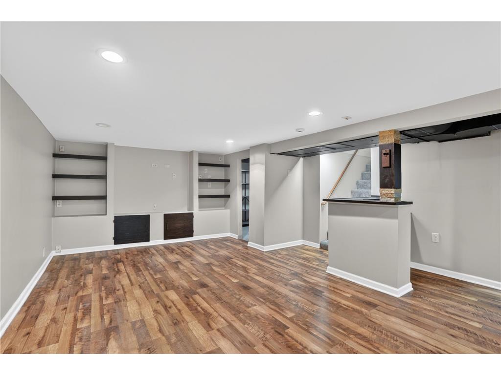 3633 Lowry Avenue N Robbinsdale MN 55422 7082011 image17