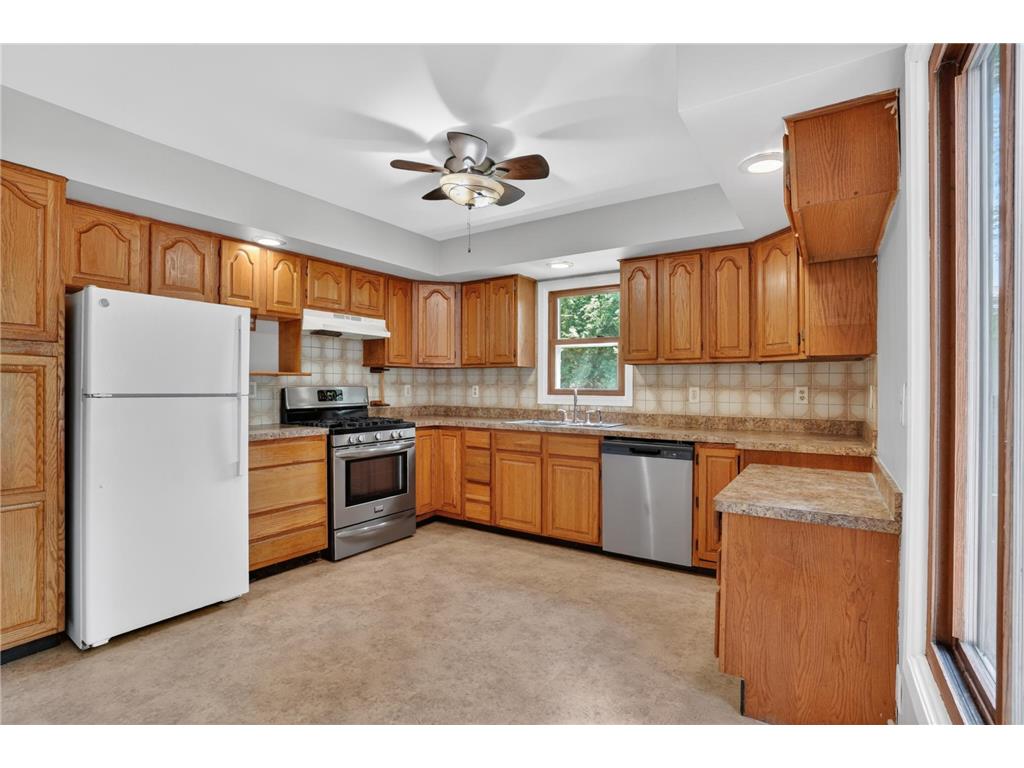 3633 Lowry Avenue N Robbinsdale MN 55422 7082011 image6
