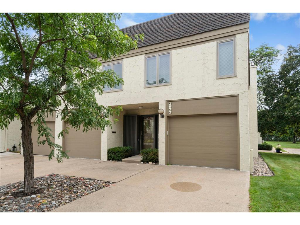 3633 Towndale Court Bloomington MN 55431 6593725 image1