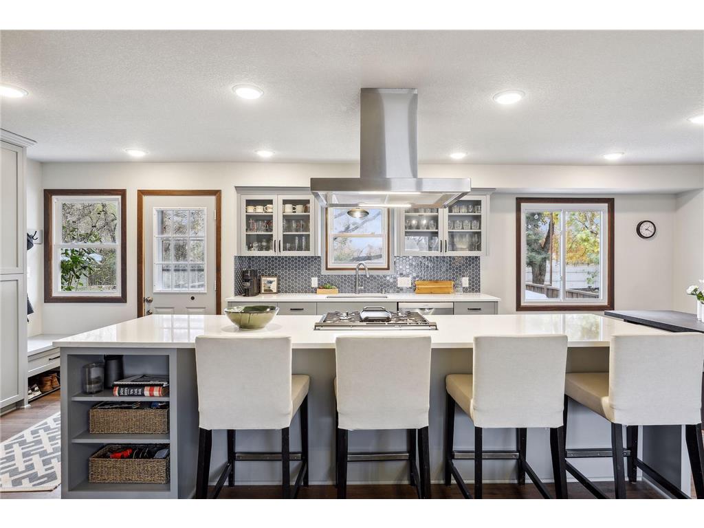 3634 Arcade Street N, Vadnais Heights, MN 55127 MLS 6301858 Edina