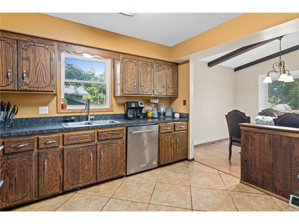 3635 12th Avenue Anoka MN 55303 7101686 image11