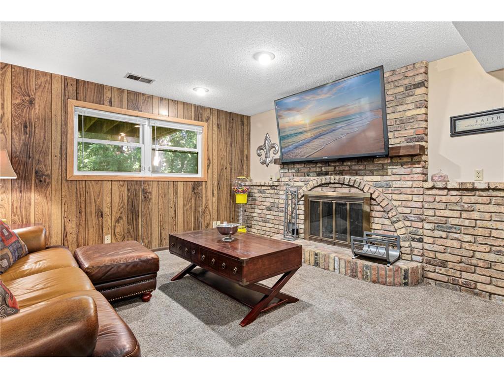 3635 12th Avenue Anoka MN 55303 7101686 image16