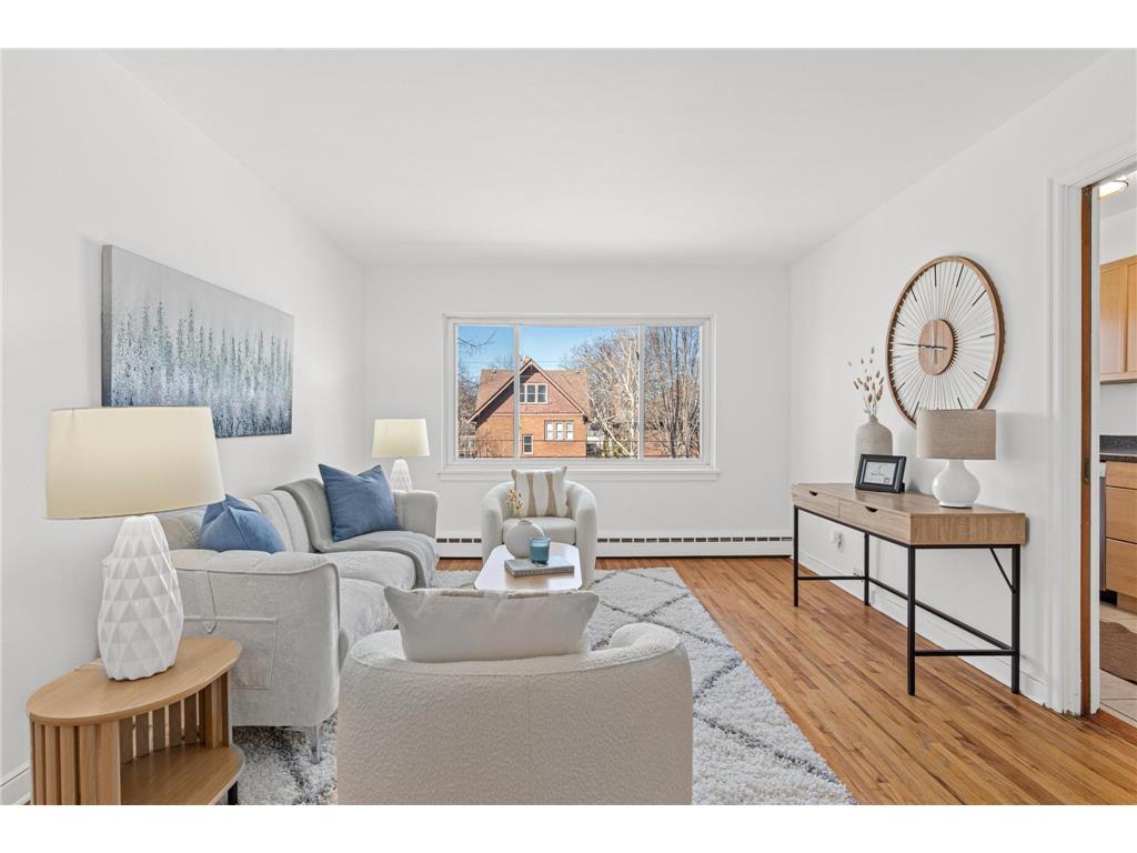 3636 Grand Avenue S #302 Minneapolis MN 55409 6689077 image1