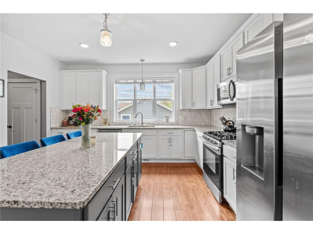 3637 Emerson Avenue N Minneapolis MN 55412 7072279 image14
