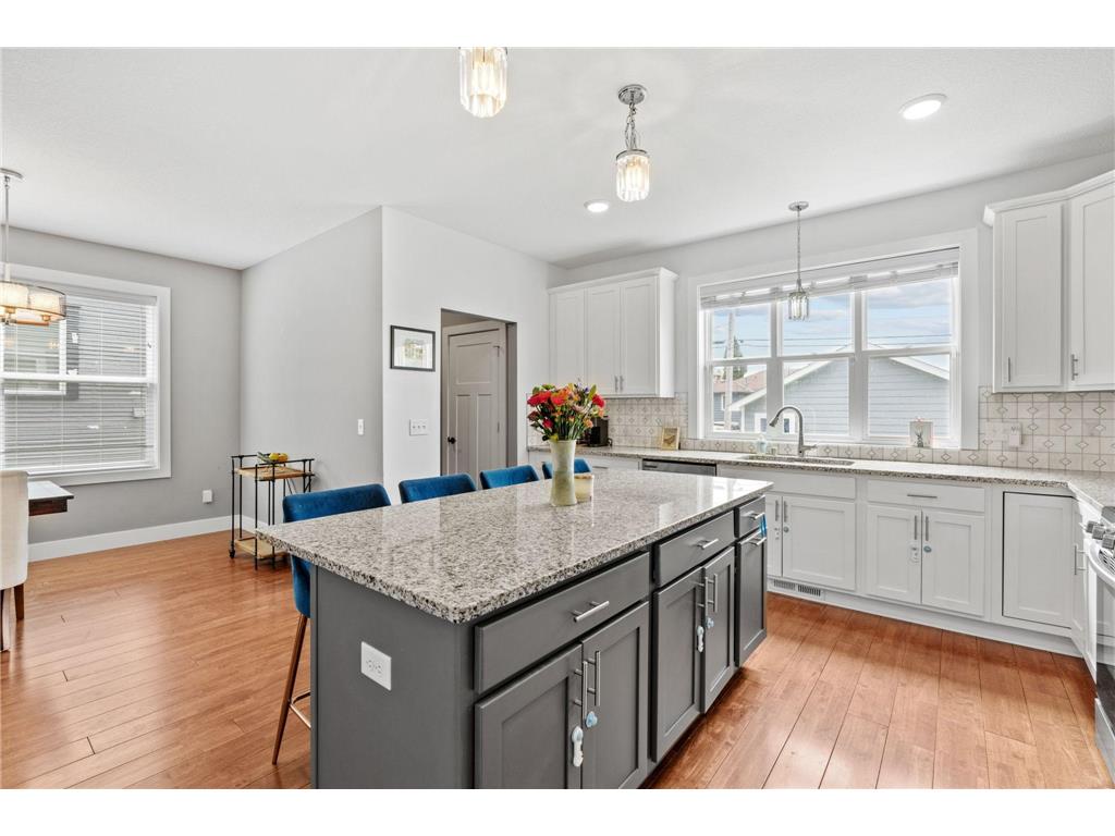 3637 Emerson Avenue N Minneapolis MN 55412 7072279 image15