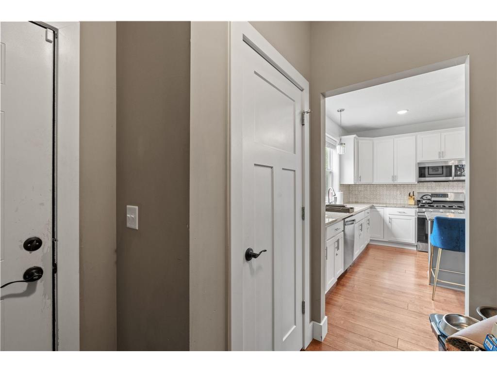 3637 Emerson Avenue N Minneapolis MN 55412 7072279 image17