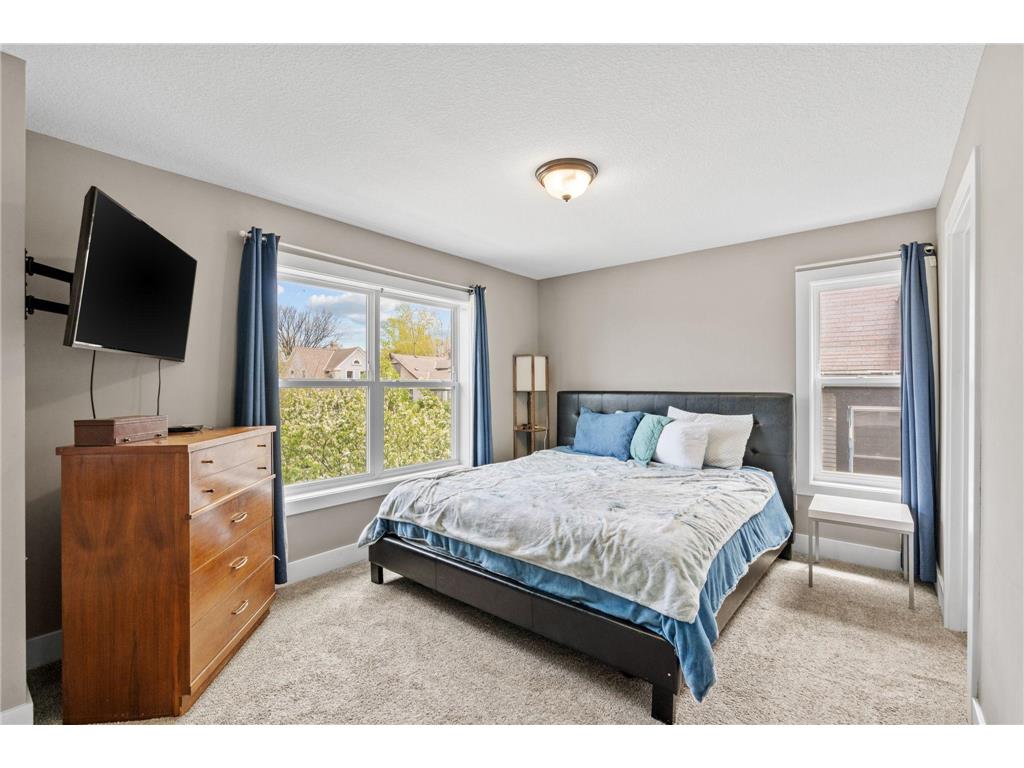 3637 Emerson Avenue N Minneapolis MN 55412 7072279 image25