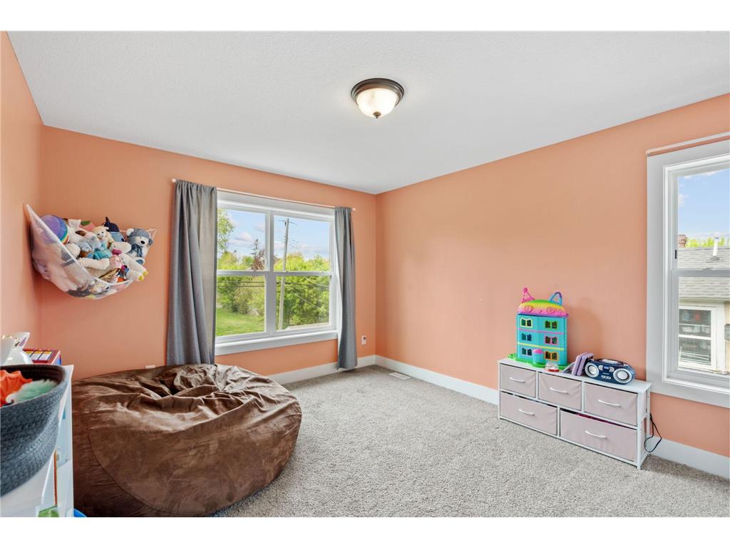 3637 Emerson Avenue N Minneapolis MN 55412 7072279 image28