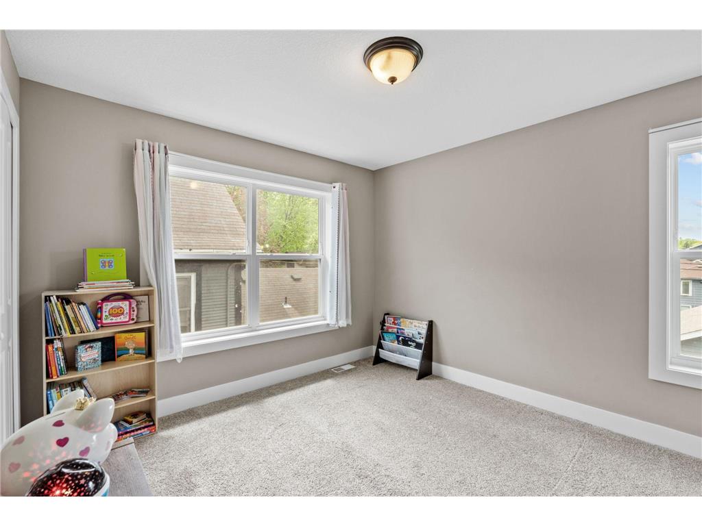 3637 Emerson Avenue N Minneapolis MN 55412 7072279 image33