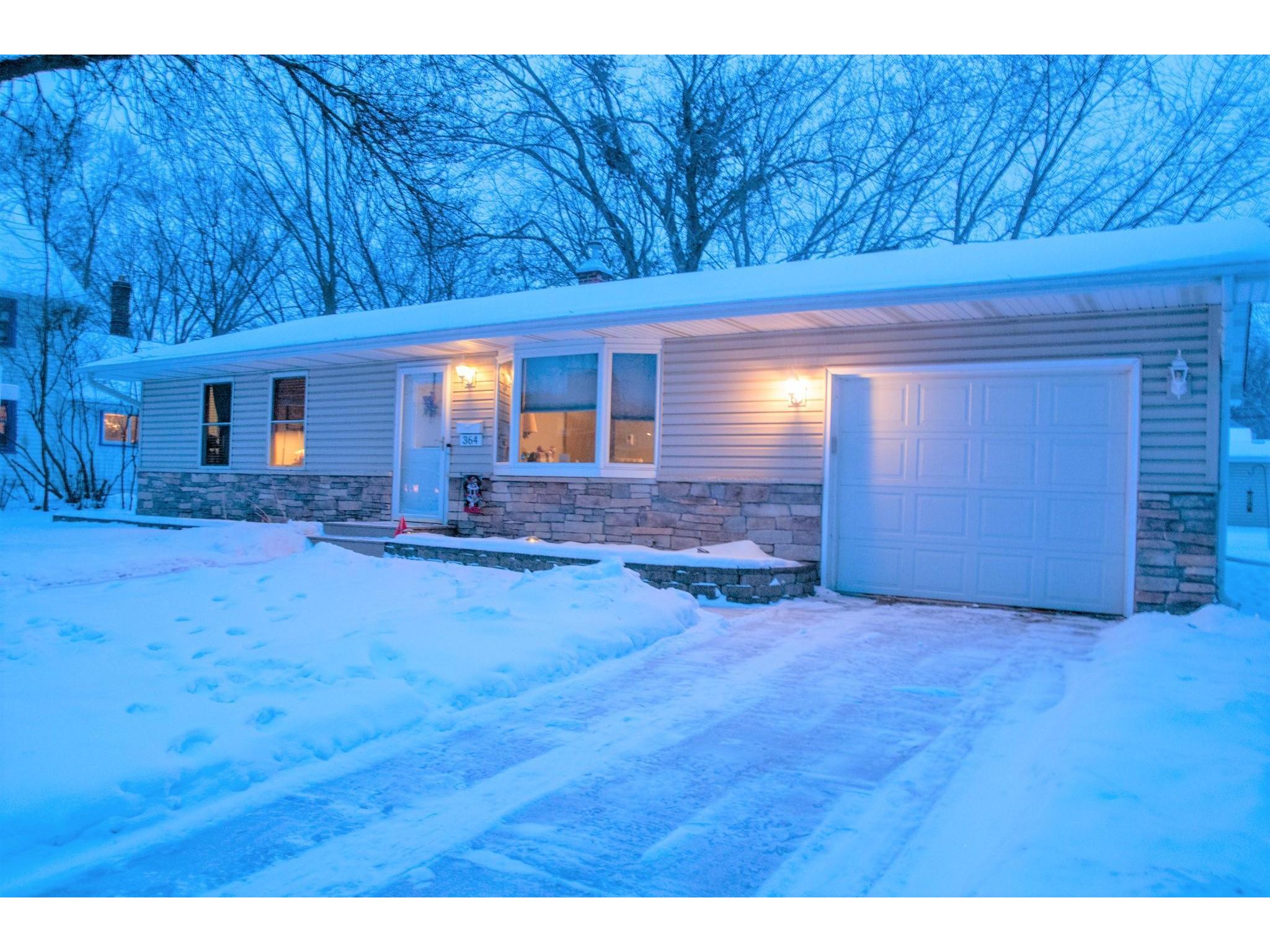 364 4th Street N, Bayport, MN, 55003 MLS 6142725 Edina Realty