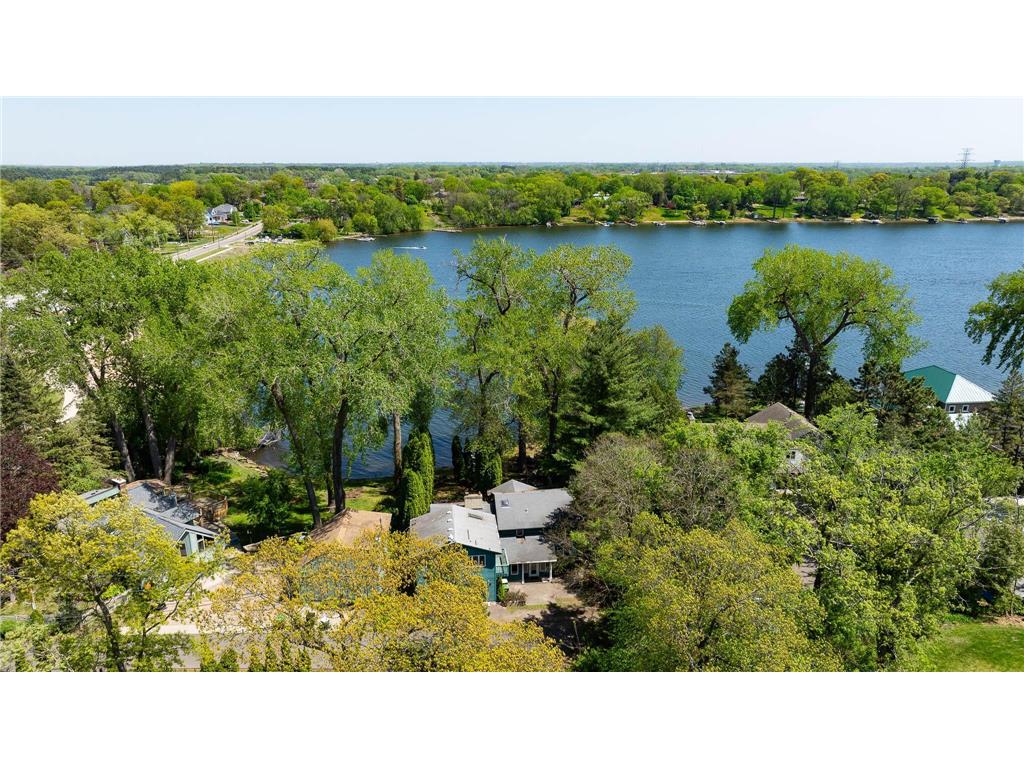 364 Owasso Boulevard N Shoreview MN 55126 - Owasso 6725384 image1