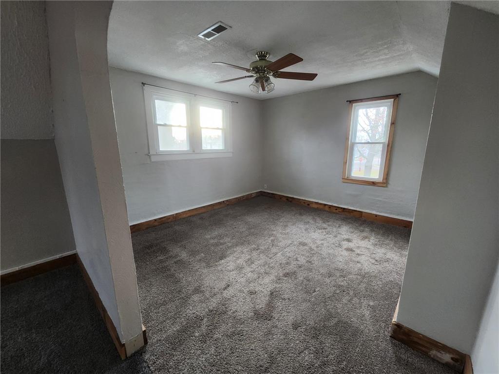 364 W Church Street Ellsworth WI 54011 7076004 image11
