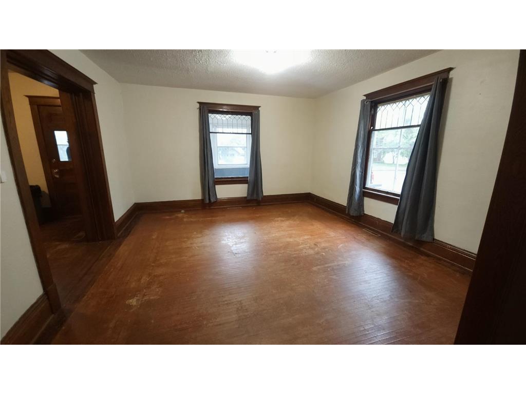 364 W Church Street Ellsworth WI 54011 7076004 image2