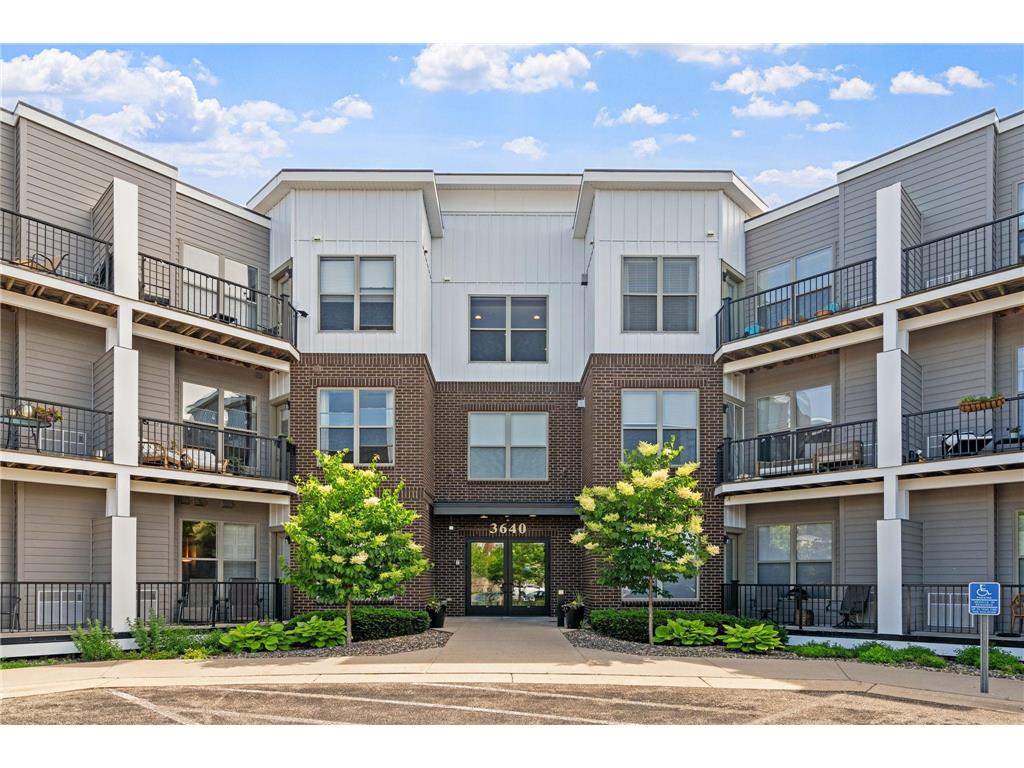 3640 Wooddale Avenue S #206 Saint Louis Park MN 55416 6547162 image1