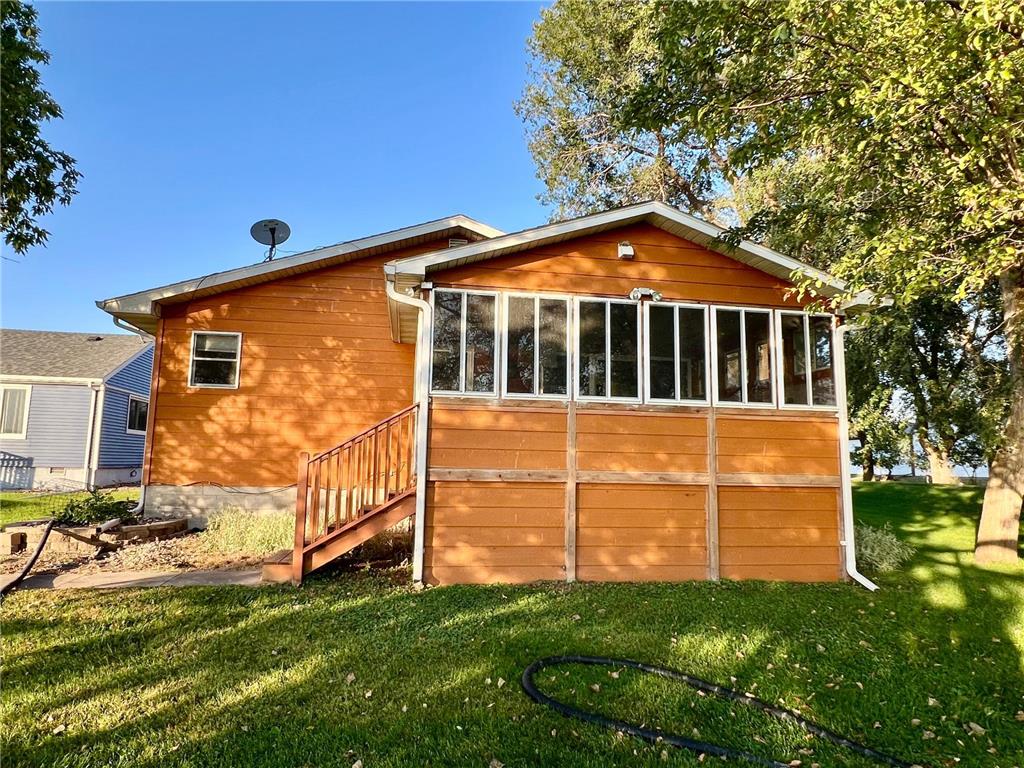 36421 Meadowbrook Road E. Ortonville MN 56278 - BIG STONE 6795987 image1