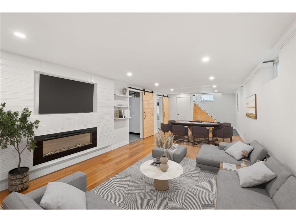 3643 Lyndale Avenue S Minneapolis MN 55409 7009162 image1