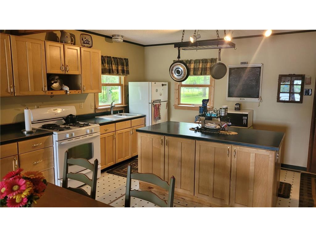 3644 4th Street NW Backus MN 56435 - Lind 7081976 image4