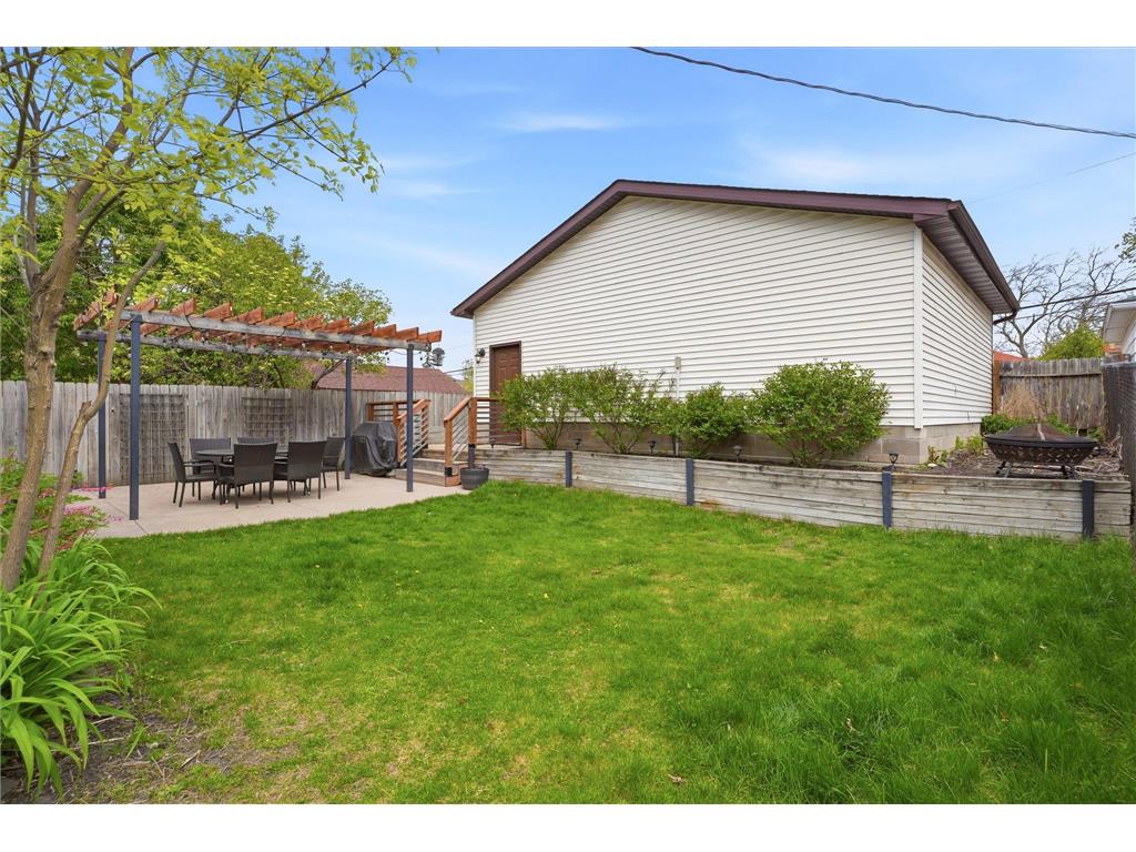 3644 Hubbard Avenue N Robbinsdale MN 55422 7072873 image42