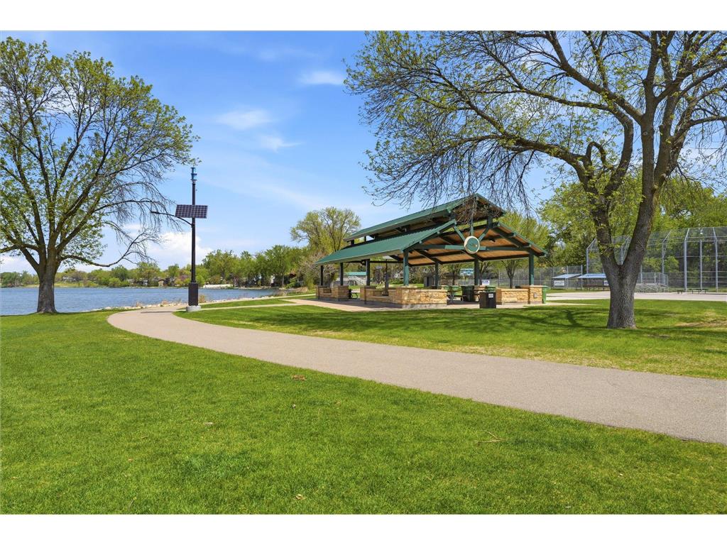 3644 Hubbard Avenue N Robbinsdale MN 55422 7072873 image49