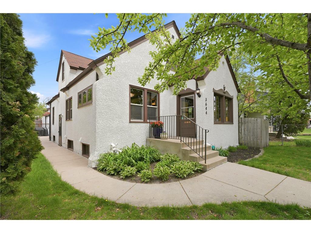 3644 Hubbard Avenue N Robbinsdale MN 55422 7072873 image53