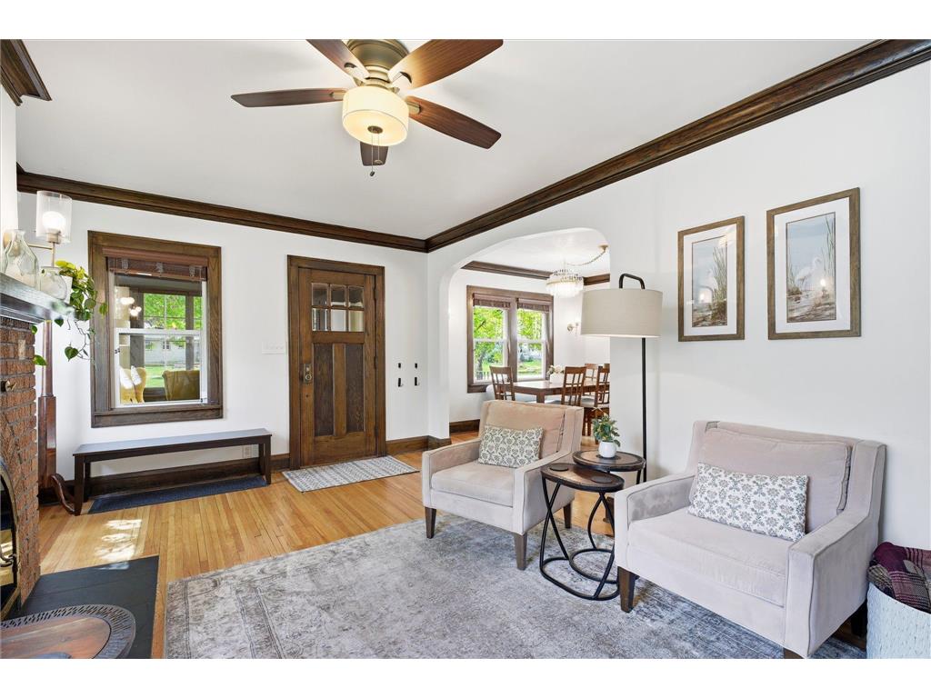 3644 Hubbard Avenue N Robbinsdale MN 55422 7072873 image9