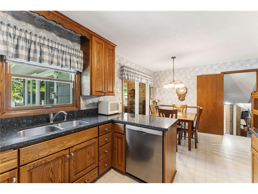 3645 Rolling View Drive White Bear Lake MN 55110 7080549 image9