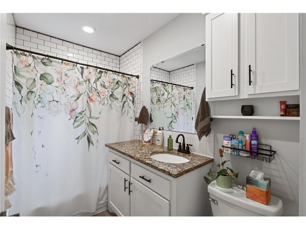 3647 Sheridan Avenue N Minneapolis MN 55412 7067967 image16