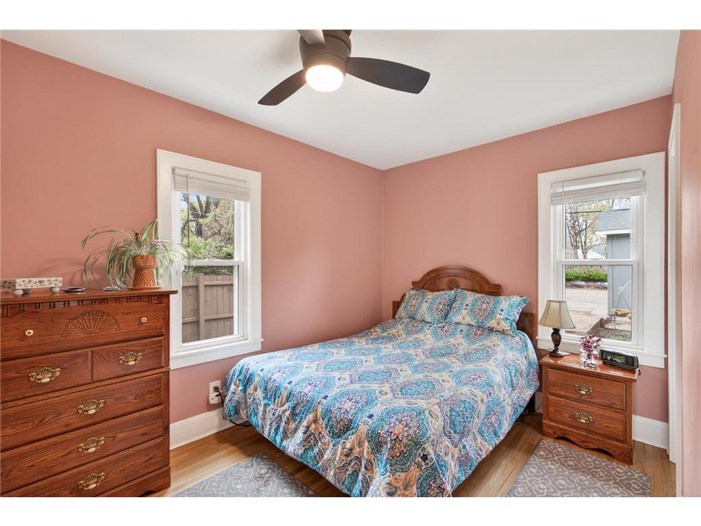 3647 Sheridan Avenue N Minneapolis MN 55412 7067967 image17