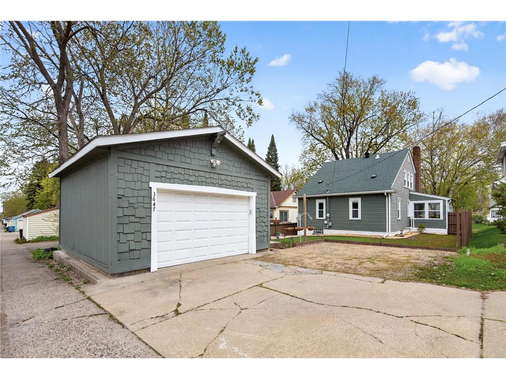 3647 Sheridan Avenue N Minneapolis MN 55412 7067967 image28