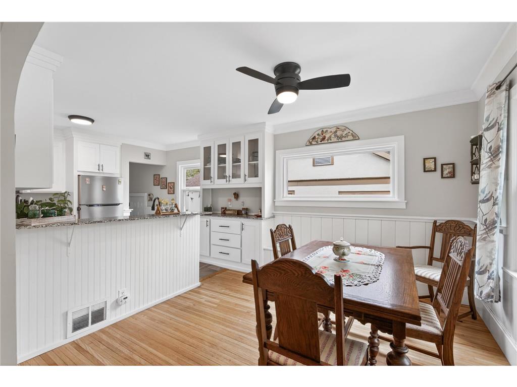 3647 Sheridan Avenue N Minneapolis MN 55412 7067967 image8