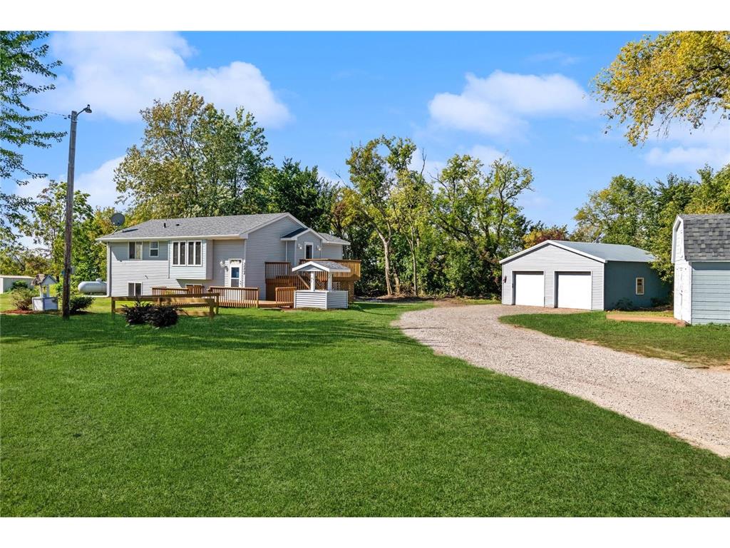 36494 Vickers Drive NE Cambridge MN 55008 6435811 image1