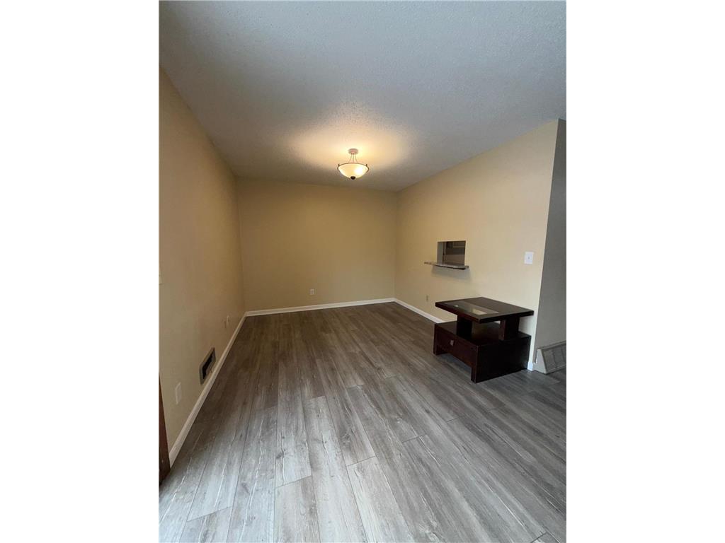 365 E 43rd Street Minneapolis MN 55409 7019632 image29