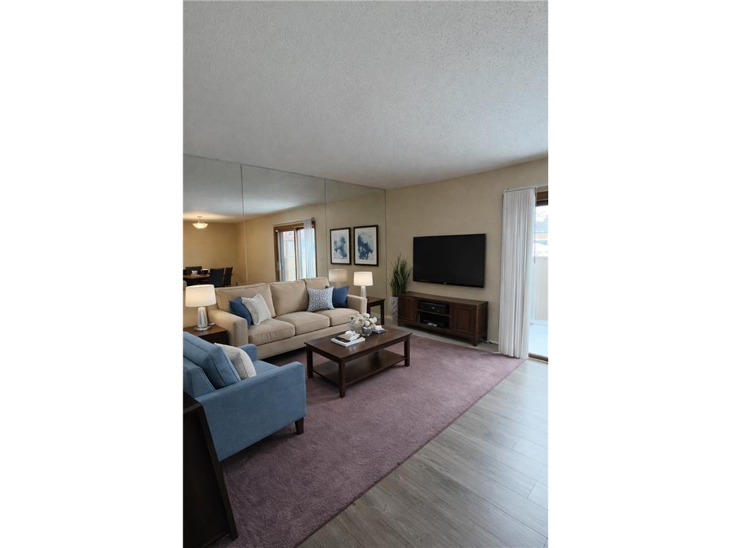 365 E 43rd Street Minneapolis MN 55409 7019632 image3