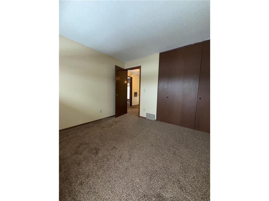 365 E 43rd Street Minneapolis MN 55409 7019632 image35