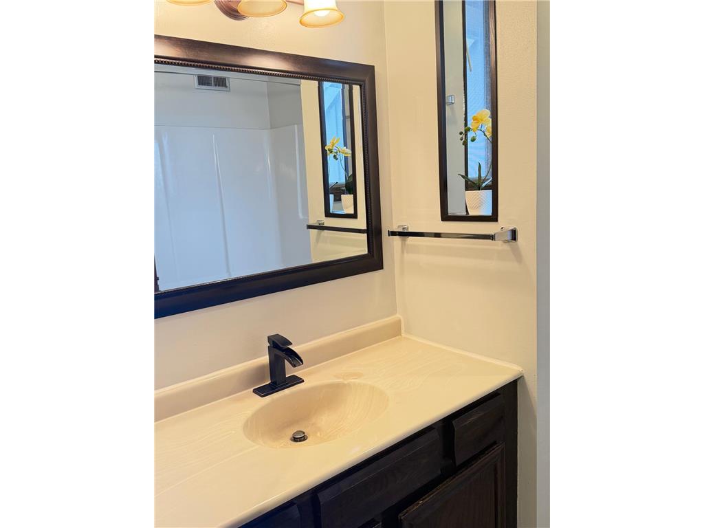 365 E 43rd Street Minneapolis MN 55409 7019632 image40