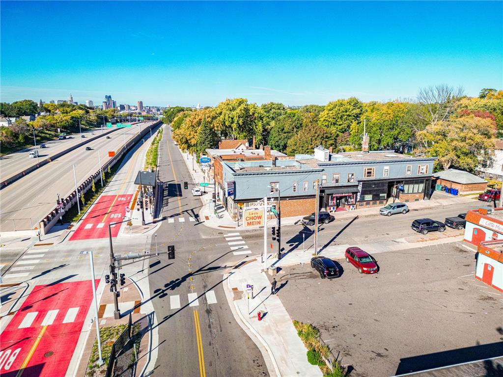 365 Earl Street Saint Paul MN 55106 6808041 image1