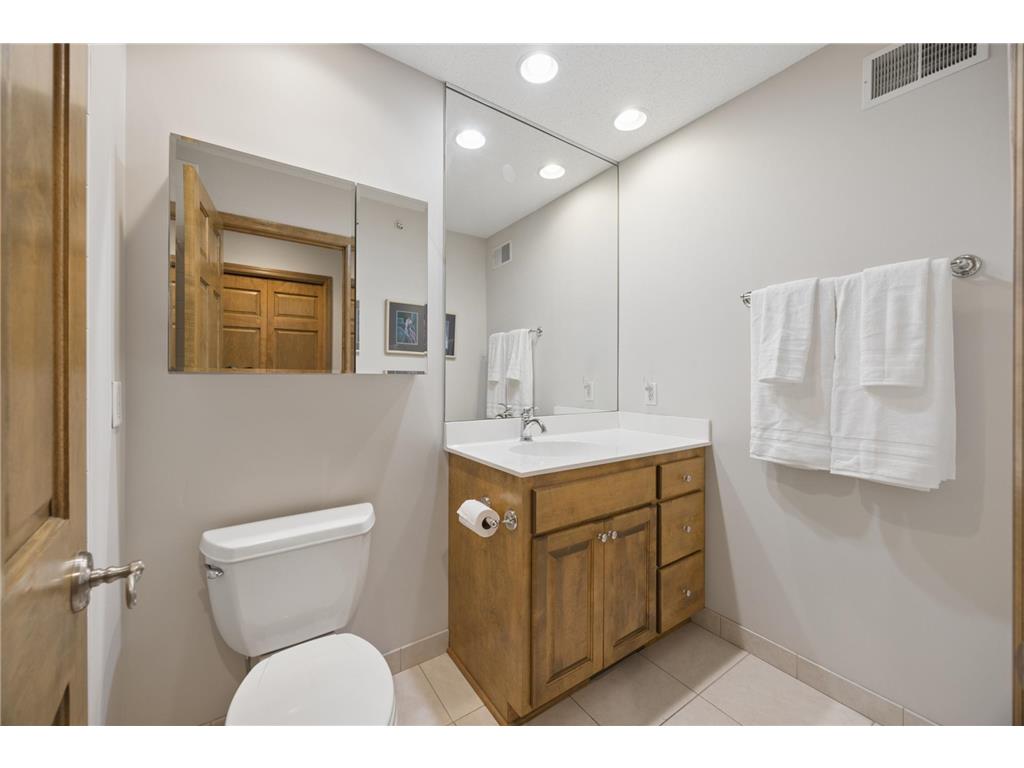 365 Willoughby Way W Minnetonka MN 55305 7081765 image27