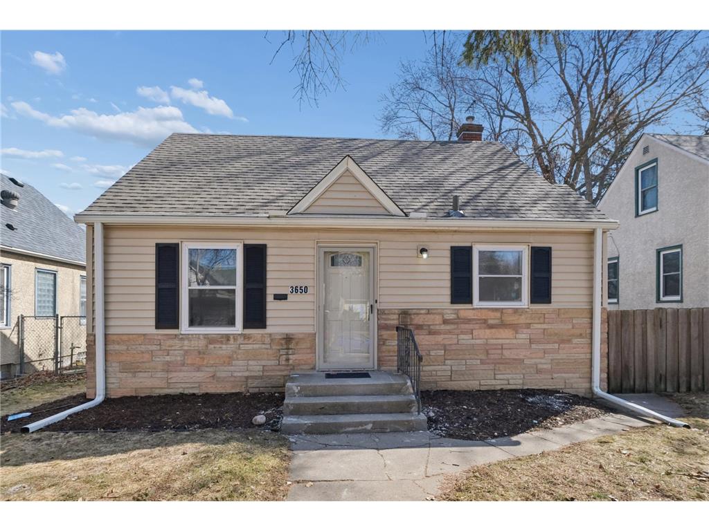 3650 Queen Avenue N Minneapolis MN 55412 7044125 image1