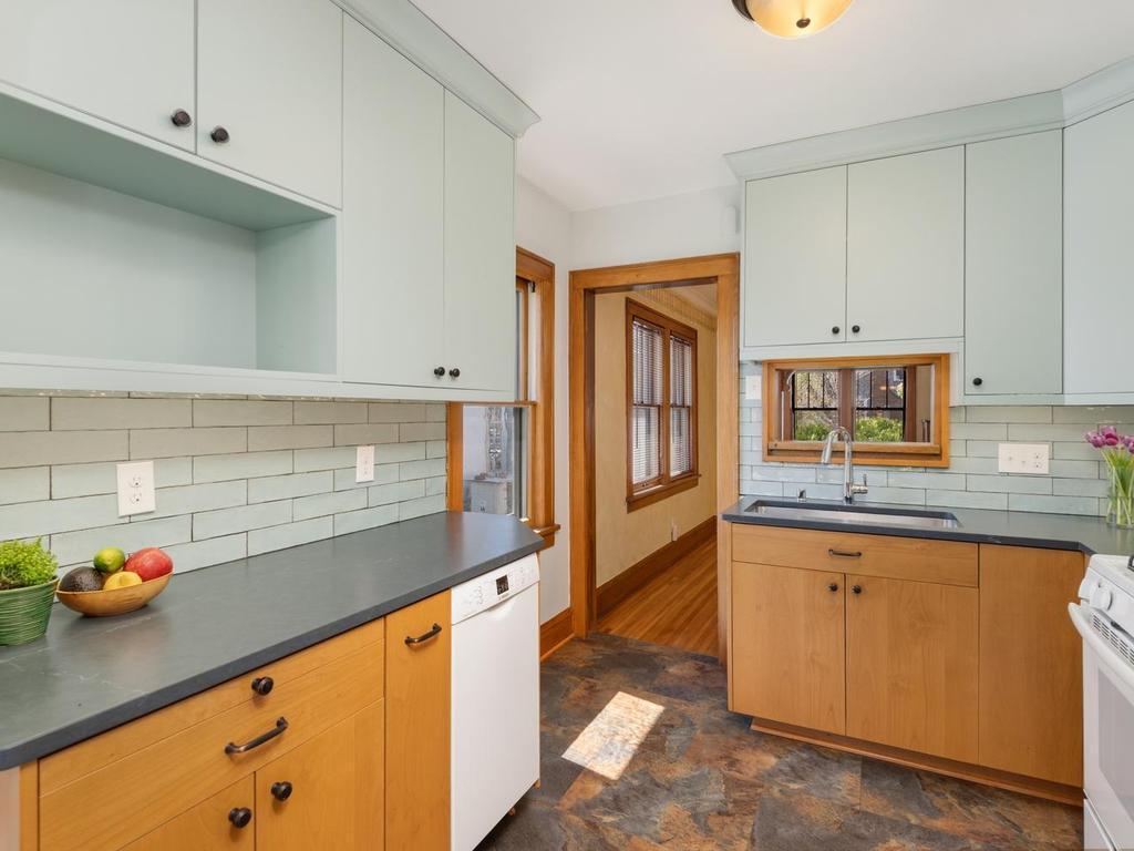 3651 45th Avenue S Minneapolis MN 55406 7055472 image9