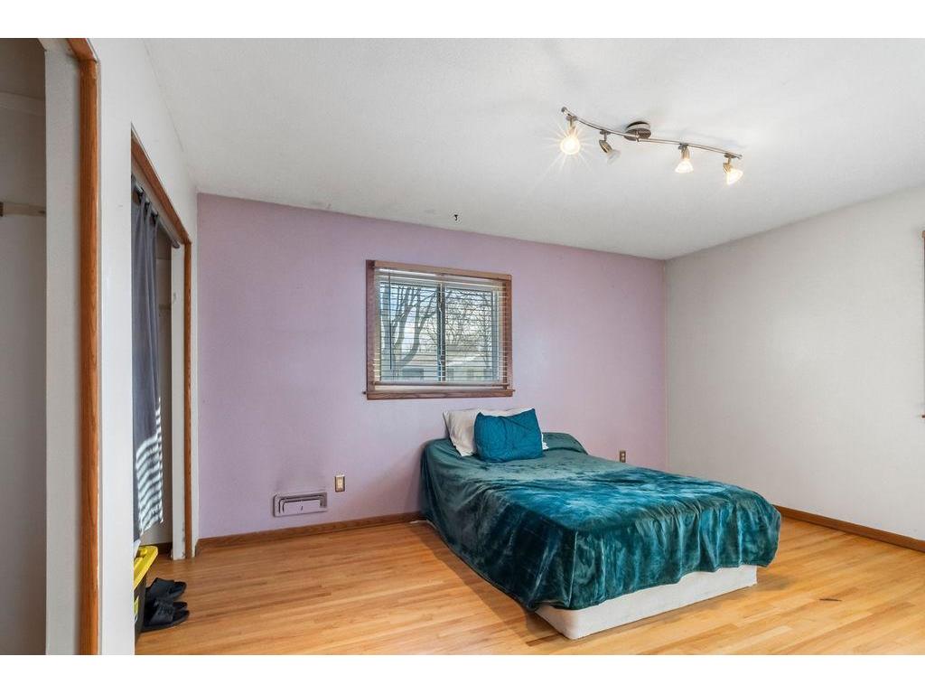 3652 Lincoln Street NE Minneapolis MN 55418 7007692 image2