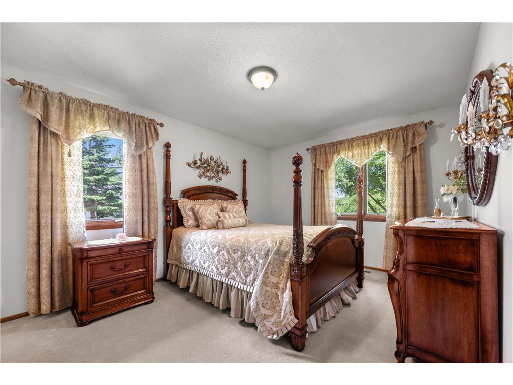 3653 Grenadier Trail N Oakdale MN 55128 7084044 image25