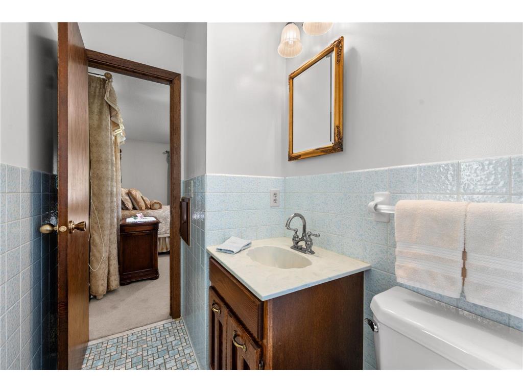 3653 Grenadier Trail N Oakdale MN 55128 7084044 image28